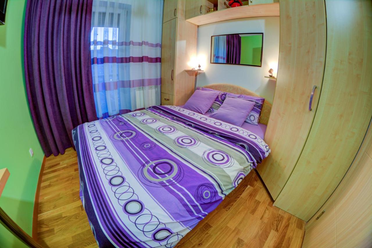Rooms And Apartments S Beograd Ngoại thất bức ảnh