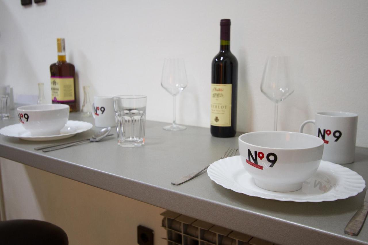 Rooms And Apartments S Beograd Ngoại thất bức ảnh
