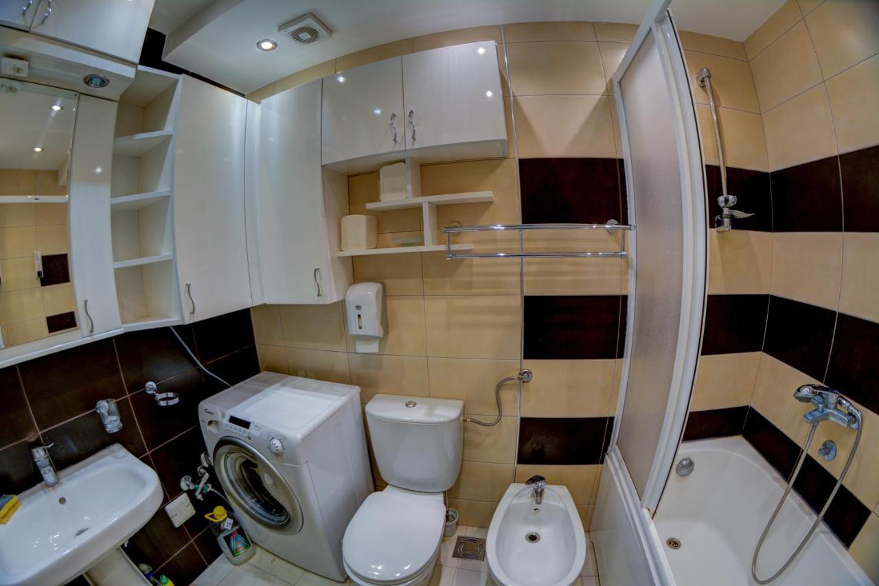 Rooms And Apartments S Beograd Ngoại thất bức ảnh